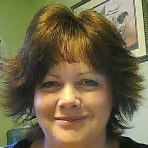 Meet your Posher, Cynthia